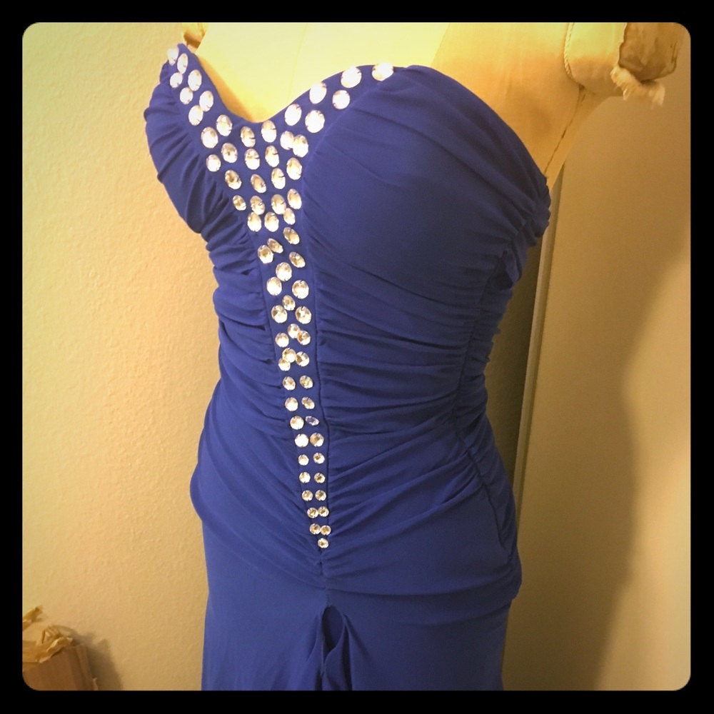 NWT jewel blue ruffle scallop prom cocktail dress